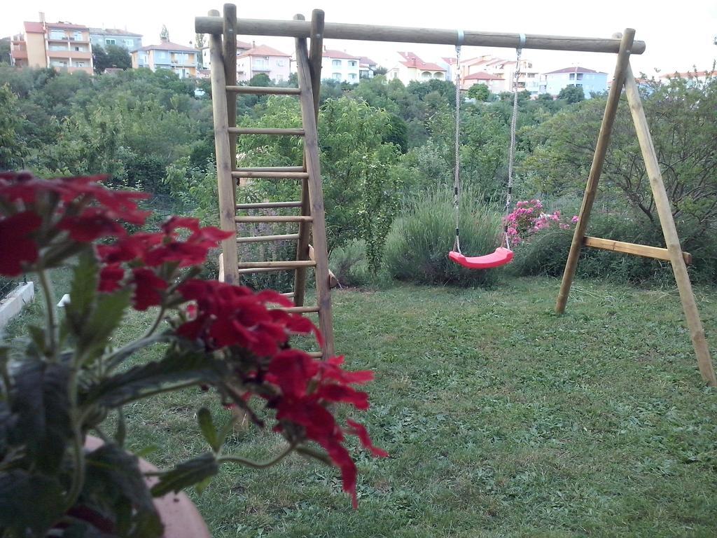 Apartment Green Garden Pula Exterior photo